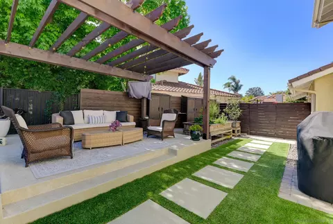 Exterior - 367 Via Andalusia, Encinitas, CA 92024 photo 5 of 12