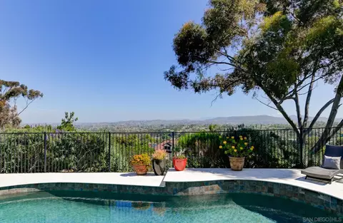 Exterior - 367 Via Andalusia, Encinitas, CA 92024 photo 4 of 12