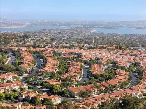 View/Area - 1455 Caminito Solidago, La Jolla, CA 92037 photo 8 of 14