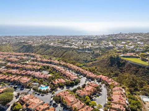 View/Area - 1455 Caminito Solidago, La Jolla, CA 92037 photo 13 of 14
