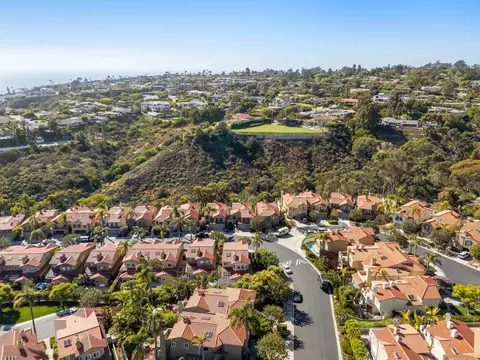View/Area - 1455 Caminito Solidago, La Jolla, CA 92037 photo 11 of 14