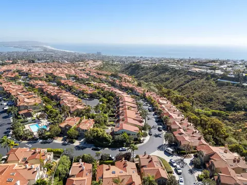 View/Area - 1455 Caminito Solidago, La Jolla, CA 92037 photo 9 of 14