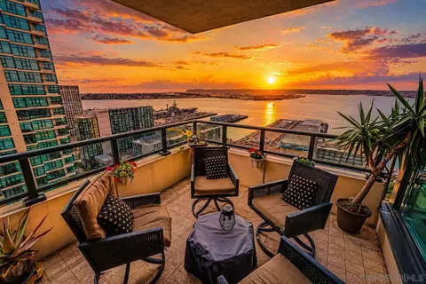 1205 Pacific Hwy #2906, San Diego, CA 92101