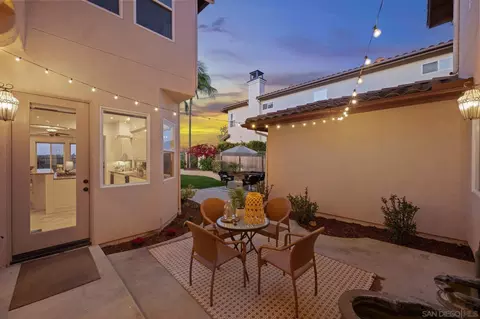 Exterior - 2914 Carrillo Way, Carlsbad, CA 92009 photo 2 of 5