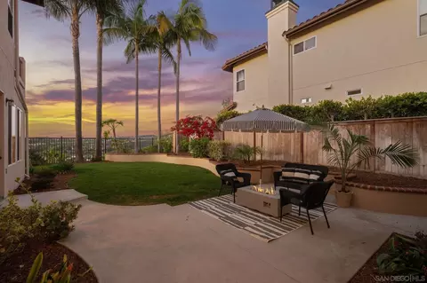 Exterior - 2914 Carrillo Way, Carlsbad, CA 92009 photo 3 of 5