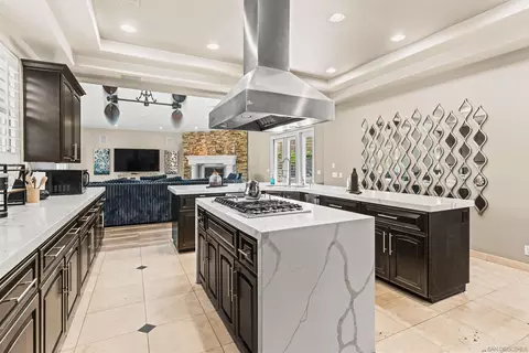 Kitchen - 3525 Caroway Ct, El Cajon, CA 92019 photo 4 of 6