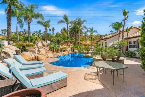 Exterior - 3525 Caroway Ct, El Cajon, CA 92019 photo 5 of 14