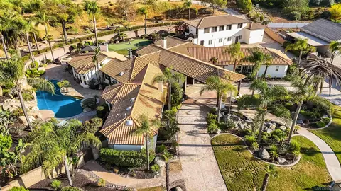 View/Area - 3525 Caroway Ct, El Cajon, CA 92019 photo 2 of 9
