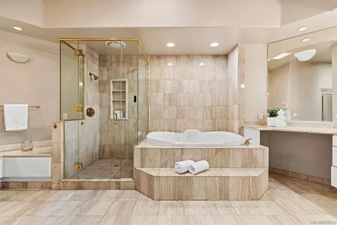 Bath - 3525 Caroway Ct, El Cajon, CA 92019 photo 1 of 6