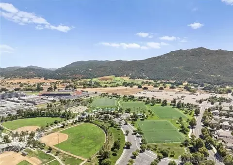 View/Area - 46197 Via La Tranquila, Temecula, CA 92592 photo 1 of 5