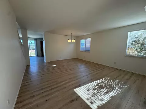 Living - 46197 Via La Tranquila, Temecula, CA 92592 photo 4 of 6