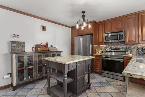 Kitchen - 13438 Floral, Poway, CA 92064 photo 2 of 9