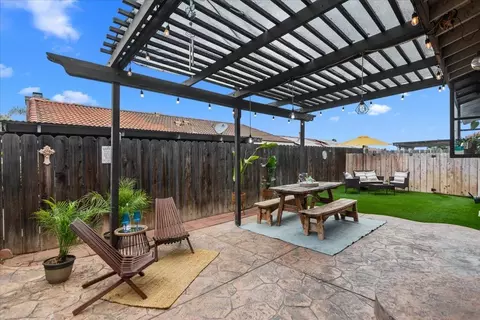 Exterior - 8440 Snow White, El Cajon, CA 92021 photo 5 of 12
