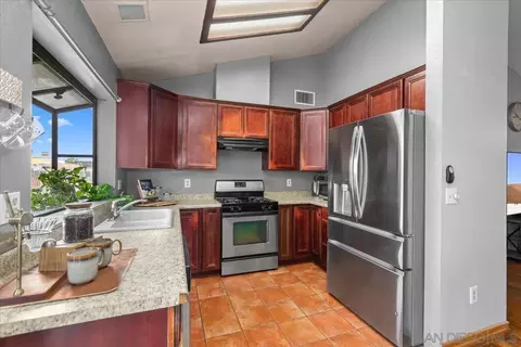 Kitchen - 8440 Snow White, El Cajon, CA 92021 photo 2 of 3