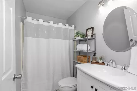 Bath - 8440 Snow White, El Cajon, CA 92021 photo 1 of 3