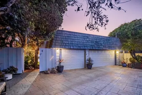 Exterior - 1036 Neptune Ave, Encinitas, CA 92024 photo 2 of 8