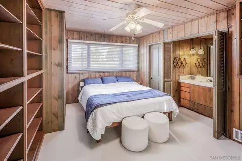 Bedroom - 1036 Neptune Ave, Encinitas, CA 92024 photo 2 of 3