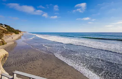 View/Area - 1036 Neptune Ave, Encinitas, CA 92024 photo 5 of 11