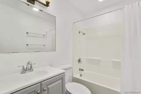 Bath - 1351 E Madison Ave, El Cajon, CA 92021 photo 1 of 4