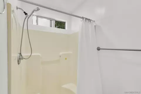 Bath - 1351 E Madison Ave, El Cajon, CA 92021 photo 3 of 4