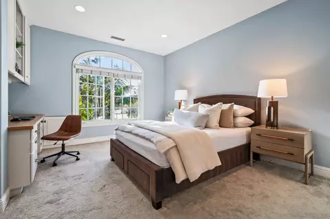 Bedroom - 3537 Dove Hollow Dr, Encinitas, CA 92024 photo 3 of 6