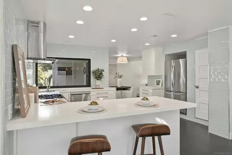 Kitchen - 1328 Sun Valley Rd, Solana Beach, CA 92075 photo 1 of 4
