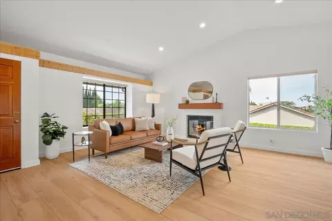 Living - 445 Cancun Ct, Fallbrook, CA 92028 photo 1 of 3