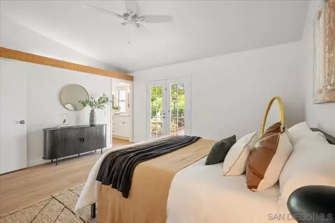 Bedroom - 445 Cancun Ct, Fallbrook, CA 92028 photo 2 of 3