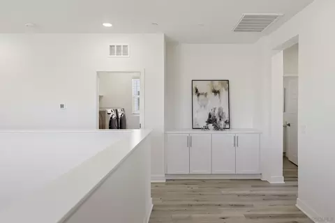 Entry Way - 9111 W Bluff Pl, Santee, CA 92071 photo 5 of 6