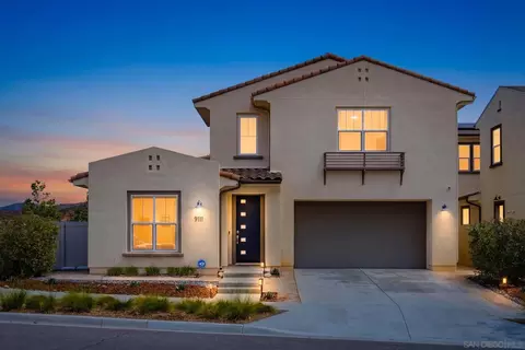 9111 W Bluff Pl, Santee, CA 92071