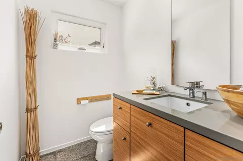 Bath - 6540 Persa St, Carlsbad, CA 92009 photo 1 of 5
