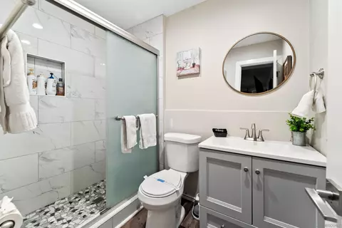 Bath - 2603 C St, Julian, CA 92036 photo 4 of 7