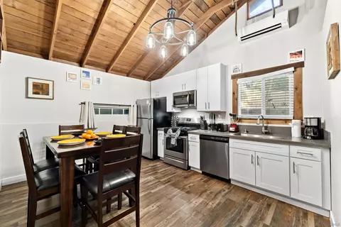 Kitchen - 2603 C St, Julian, CA 92036 photo 5 of 7