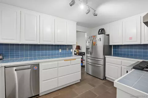 Kitchen - 711 Kline St #A, La Jolla, CA 92037 photo 2 of 3