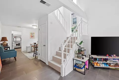 Entry Way - 711 Kline St #A, La Jolla, CA 92037 photo 1 of 1