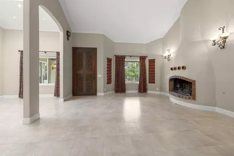 Living - 1315 Macadamia Dr, Fallbrook, CA 92028 photo 7 of 7
