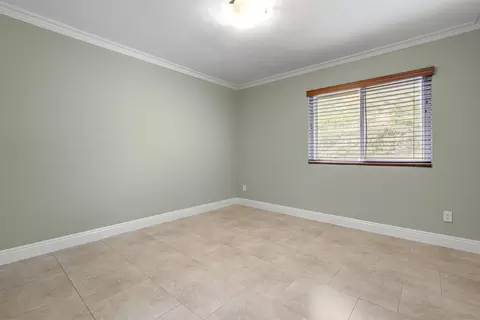 Bedroom - 1315 Macadamia Dr, Fallbrook, CA 92028 photo 3 of 8