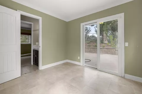 Bedroom - 1315 Macadamia Dr, Fallbrook, CA 92028 photo 6 of 8