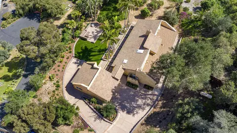 View/Area - 1315 Macadamia Dr, Fallbrook, CA 92028 photo 1 of 5