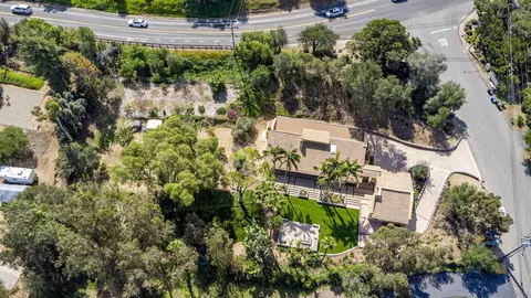 View/Area - 1315 Macadamia Dr, Fallbrook, CA 92028 photo 3 of 5