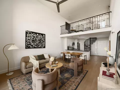 2330 1st Ave #405, San Diego, CA 92101