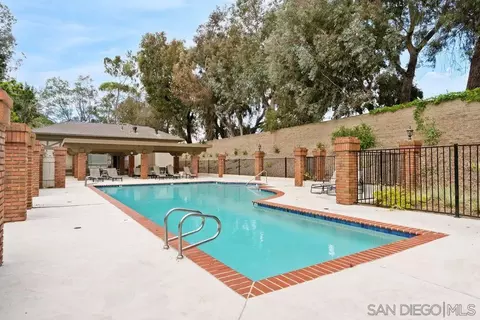 Exterior - 598 Rockport Ct, Encinitas, CA 92024 photo 9 of 11