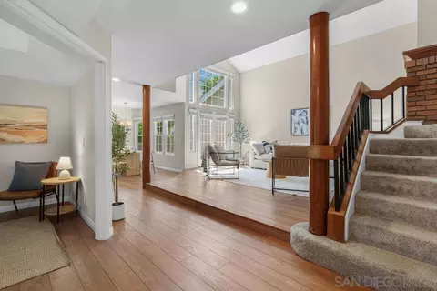 Entry Way - 598 Rockport Ct, Encinitas, CA 92024 photo 2 of 3