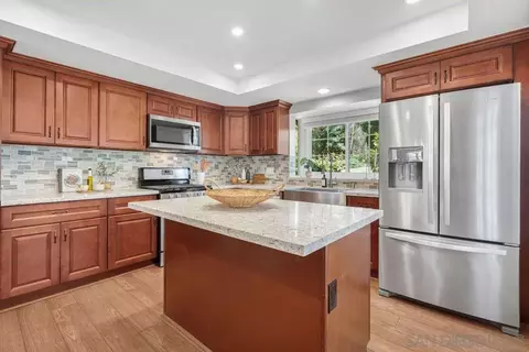 Kitchen - 598 Rockport Ct, Encinitas, CA 92024 photo 2 of 3