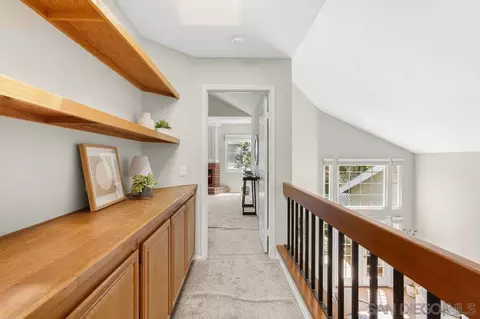 Entry Way - 598 Rockport Ct, Encinitas, CA 92024 photo 3 of 3