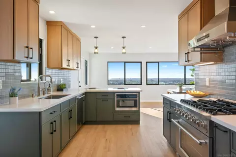Kitchen - 4303 Sheldon Dr, La Mesa, CA 91941 photo 3 of 5