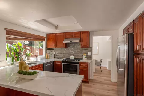 2794 Woodwind Rd, Carlsbad, CA 92008 photo 8