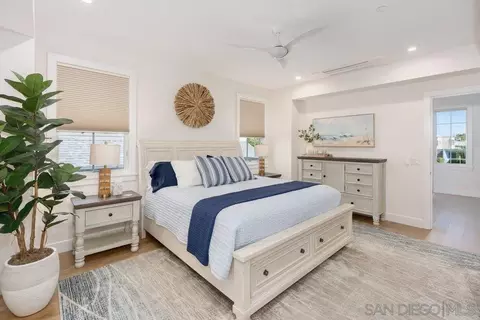 Bedroom - 478 Orange Ave, Coronado, CA 92118 photo 3 of 7