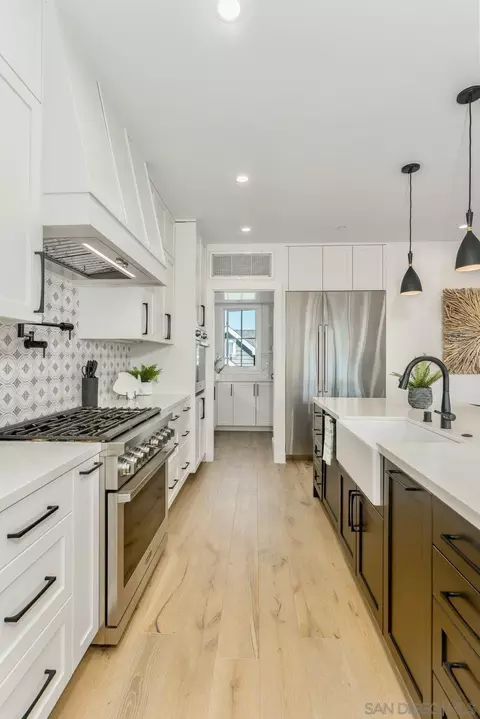 Kitchen - 478 Orange Ave, Coronado, CA 92118 photo 2 of 6