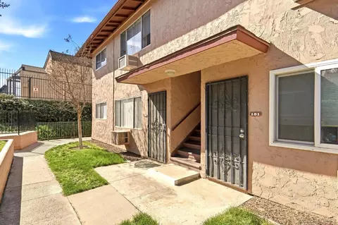 9717 Winter Gdns #180, Lakeside, CA 92040